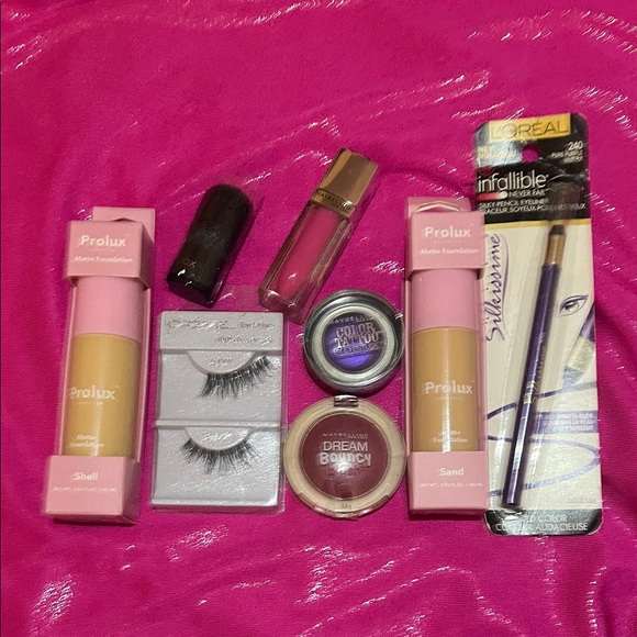 Other - Prolux Matte Foundation Set - Shell and Sand/Makeup Bundle